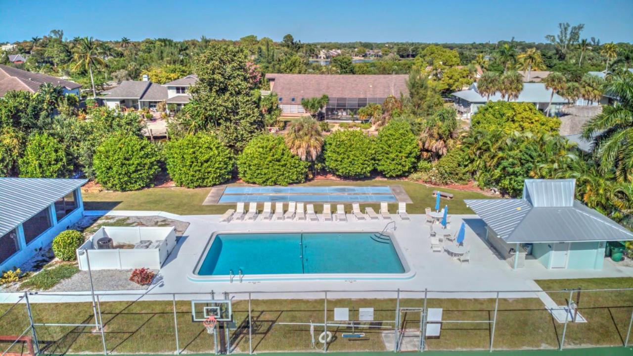 Pet Friendly Pool Home In River Reach Of Naples Fl Luaran gambar